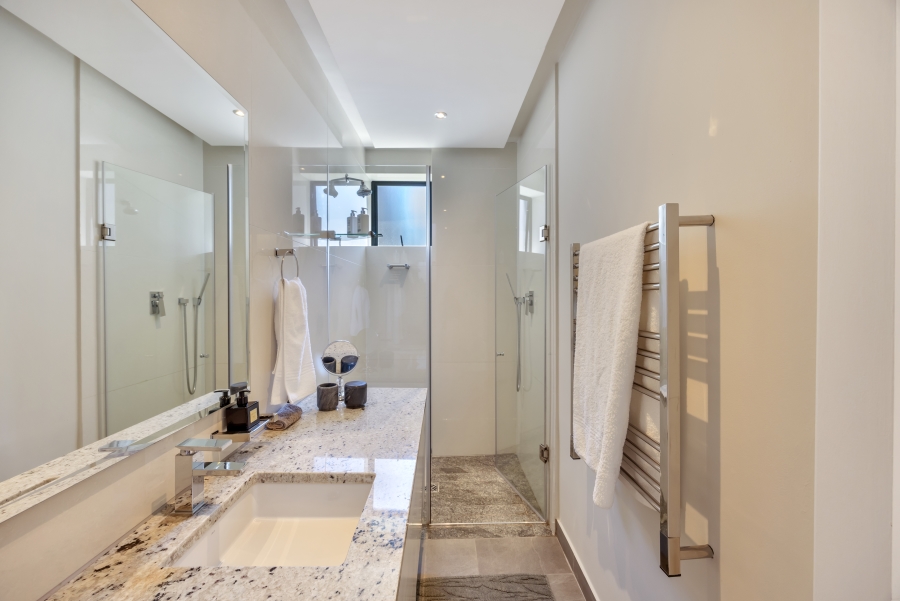 To Let 4 Bedroom Property for Rent in Camps Bay Western Cape